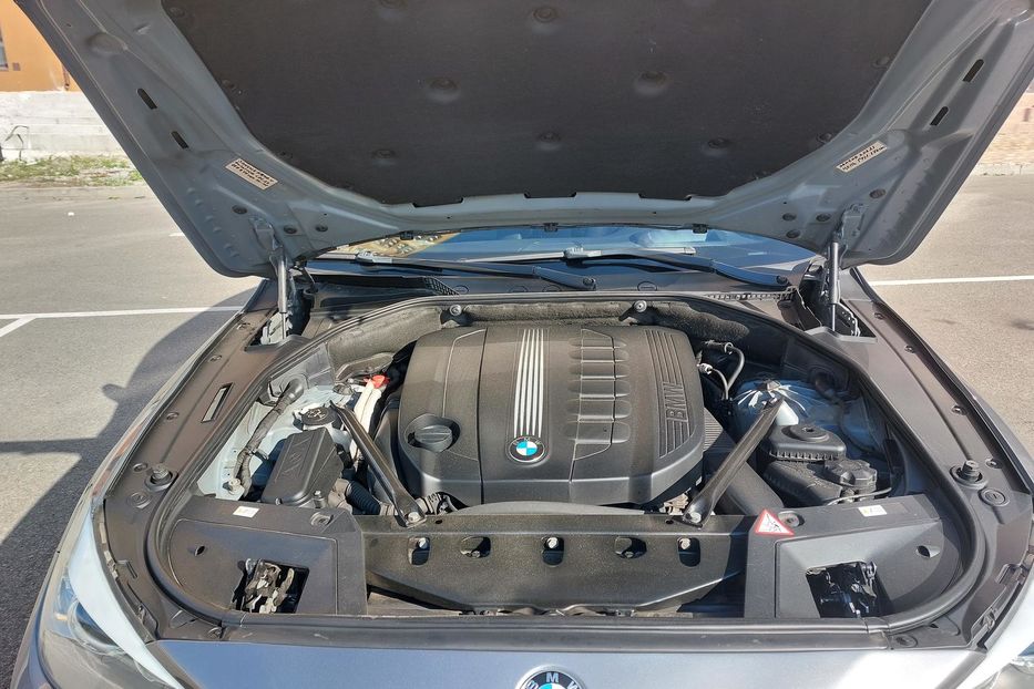 Продам BMW 5 Series GT Gran Turismo 530 D 2010 года в Киеве