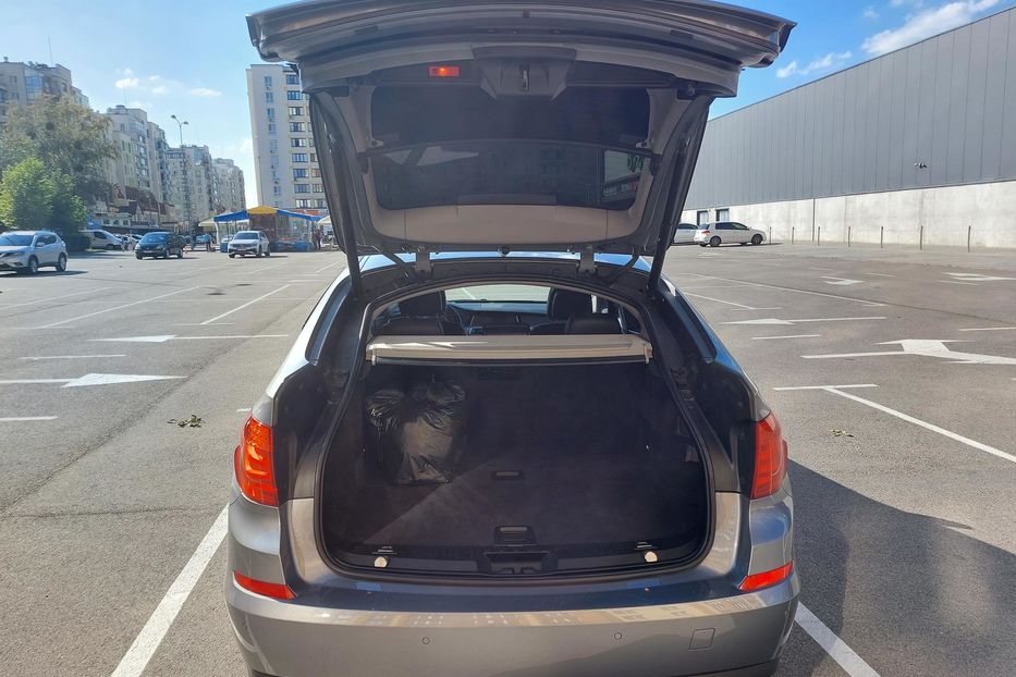 Продам BMW 5 Series GT Gran Turismo 530 D 2010 года в Киеве