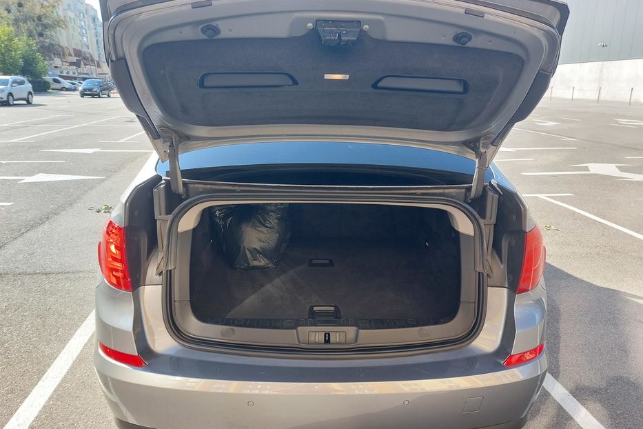 Продам BMW 5 Series GT Gran Turismo 530 D 2010 года в Киеве