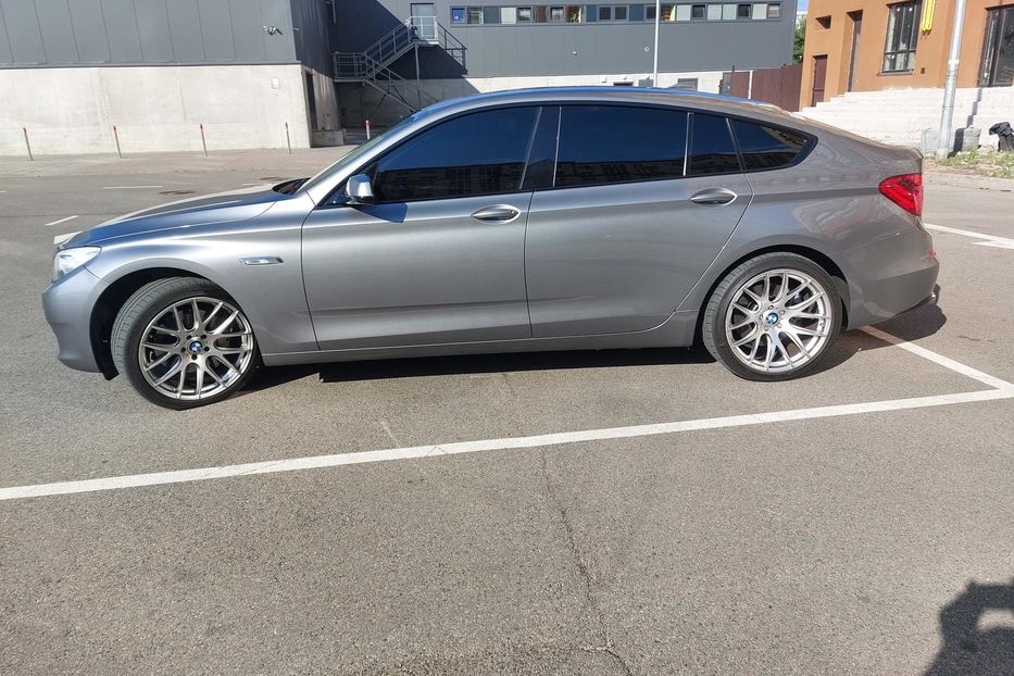 Продам BMW 5 Series GT Gran Turismo 530 D 2010 года в Киеве