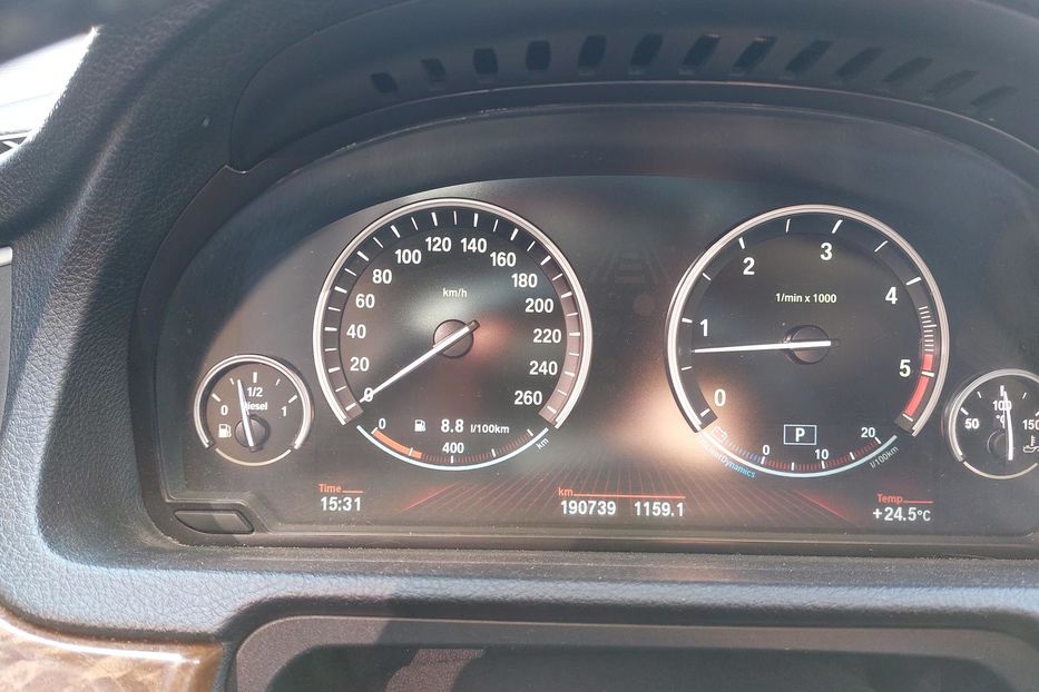 Продам BMW 5 Series GT Gran Turismo 530 D 2010 года в Киеве