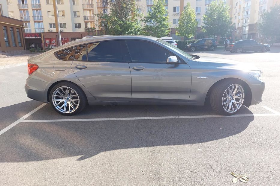 Продам BMW 5 Series GT Gran Turismo 530 D 2010 года в Киеве