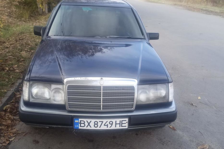 Продам Mercedes-Benz E-Class 124 1987 года в Хмельницком