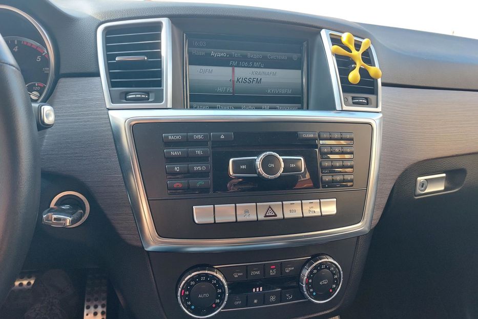 Продам Mercedes-Benz ML 350 BLUETEC 2013 года в Киеве
