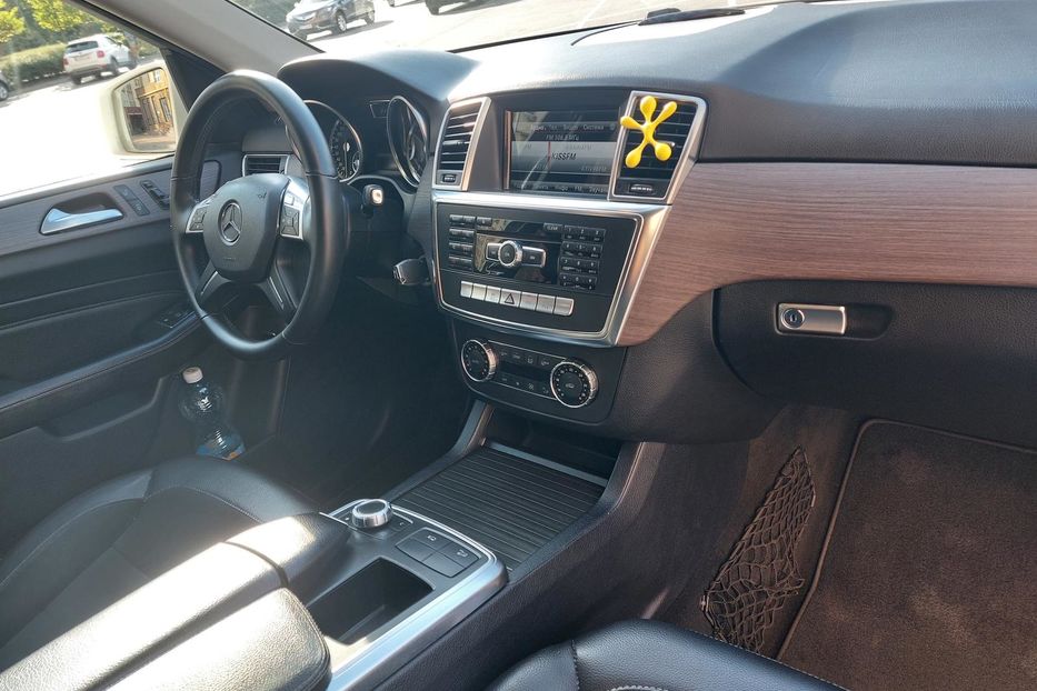 Продам Mercedes-Benz ML 350 BLUETEC 2013 года в Киеве