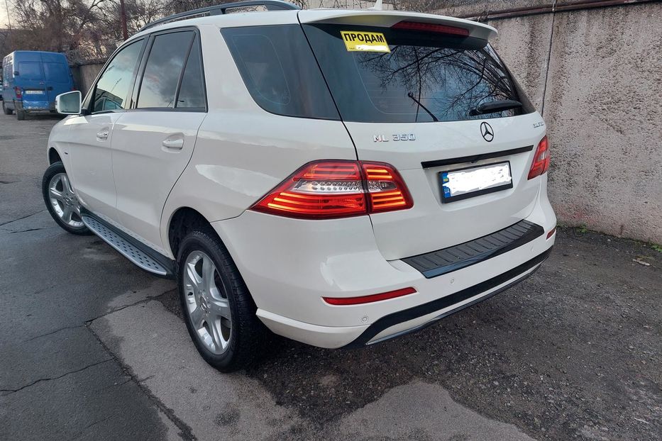 Продам Mercedes-Benz ML 350 BLUETEC 2013 года в Киеве