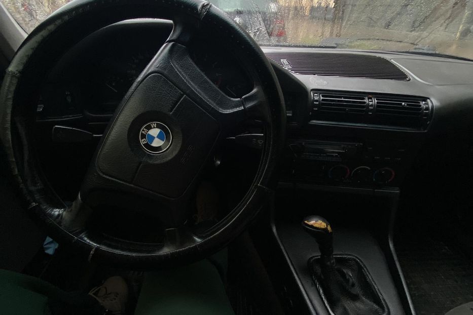 Продам BMW 518 1995 года в Львове