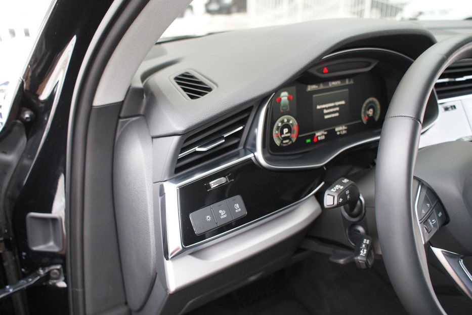 Продам Audi Q7 2022 года в Одессе