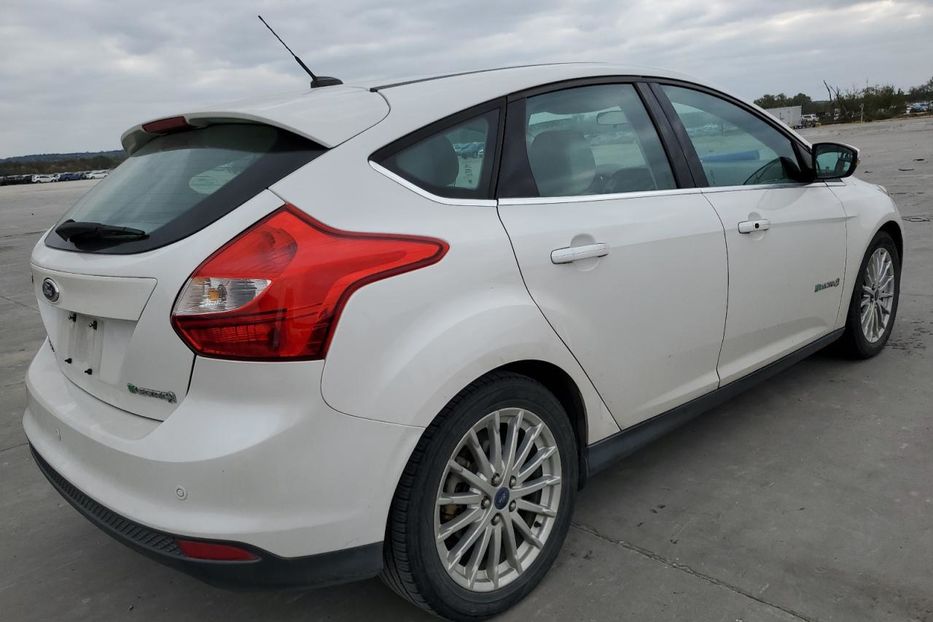 Продам Ford Focus 2013 года в Луцке