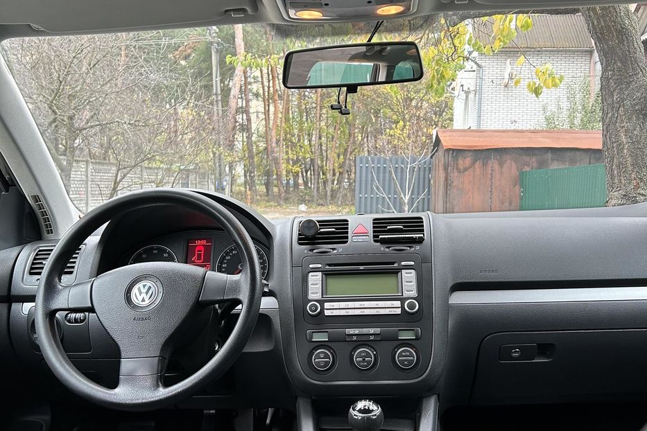Продам Volkswagen Golf V 2008 года в Киеве