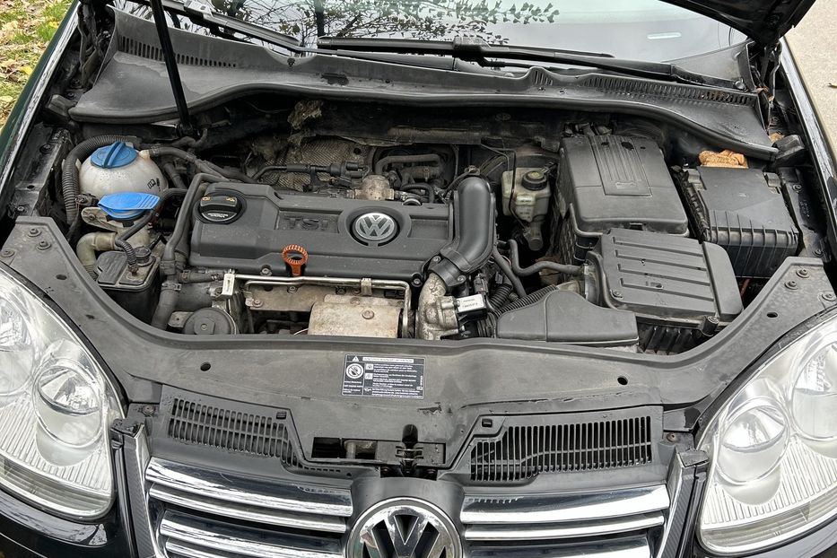 Продам Volkswagen Golf V 2008 года в Киеве