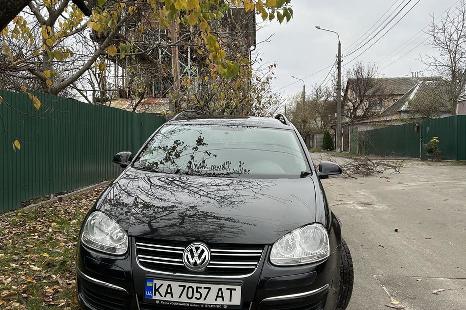 Продам Volkswagen Golf V 2008 года в Киеве