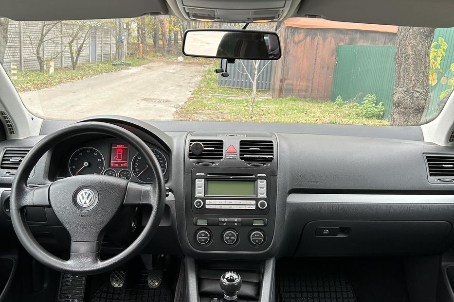 Продам Volkswagen Golf V 2008 года в Киеве