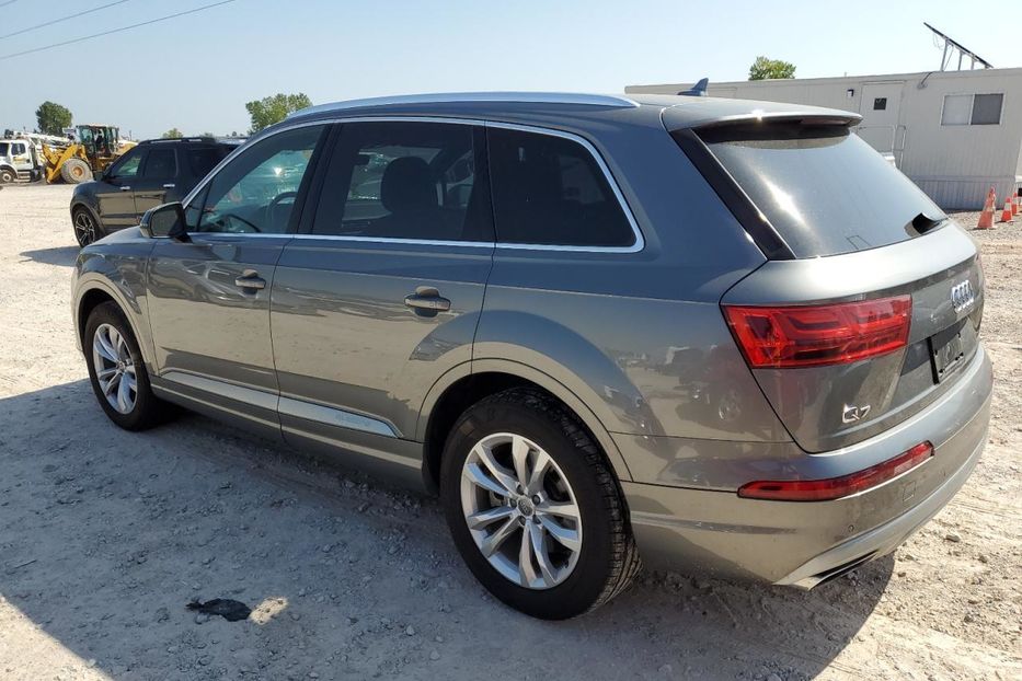 Продам Audi Q7 2018 года в Луцке