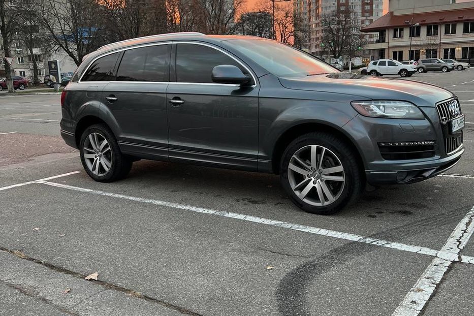 Продам Audi Q7 2014 года в Киеве