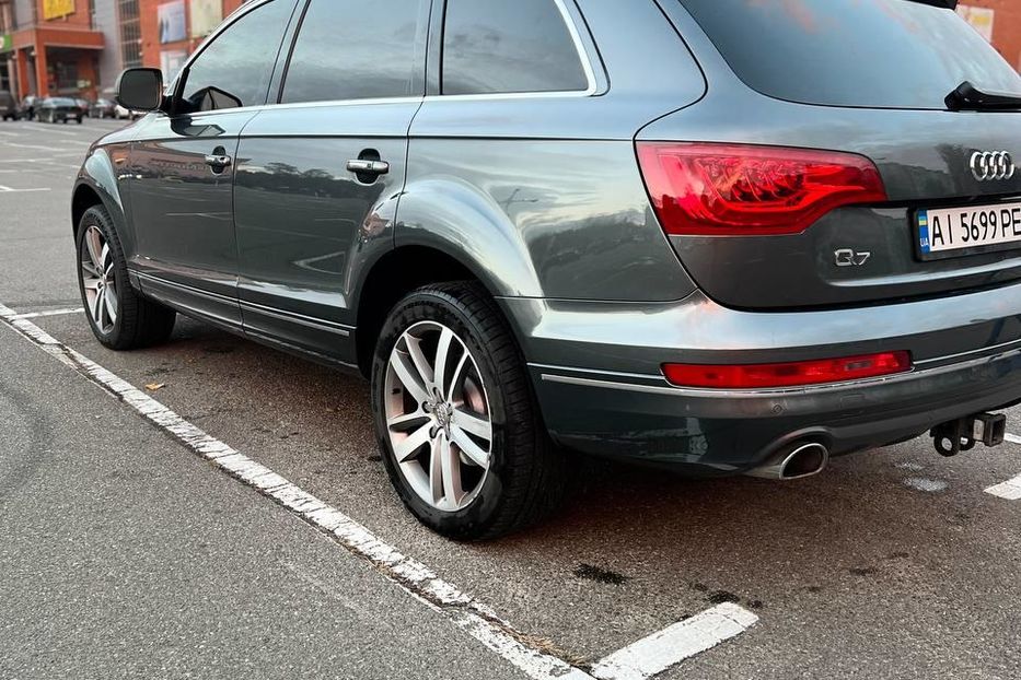 Продам Audi Q7 2014 года в Киеве