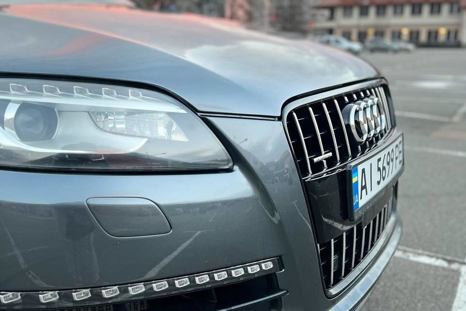 Продам Audi Q7 2014 года в Киеве