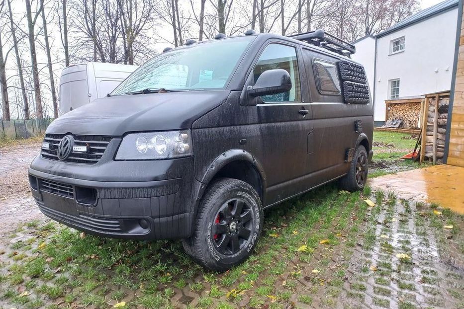 Продам Volkswagen T5 (Transporter) пасс. 2004 года в г. Рава-Русская, Львовская область