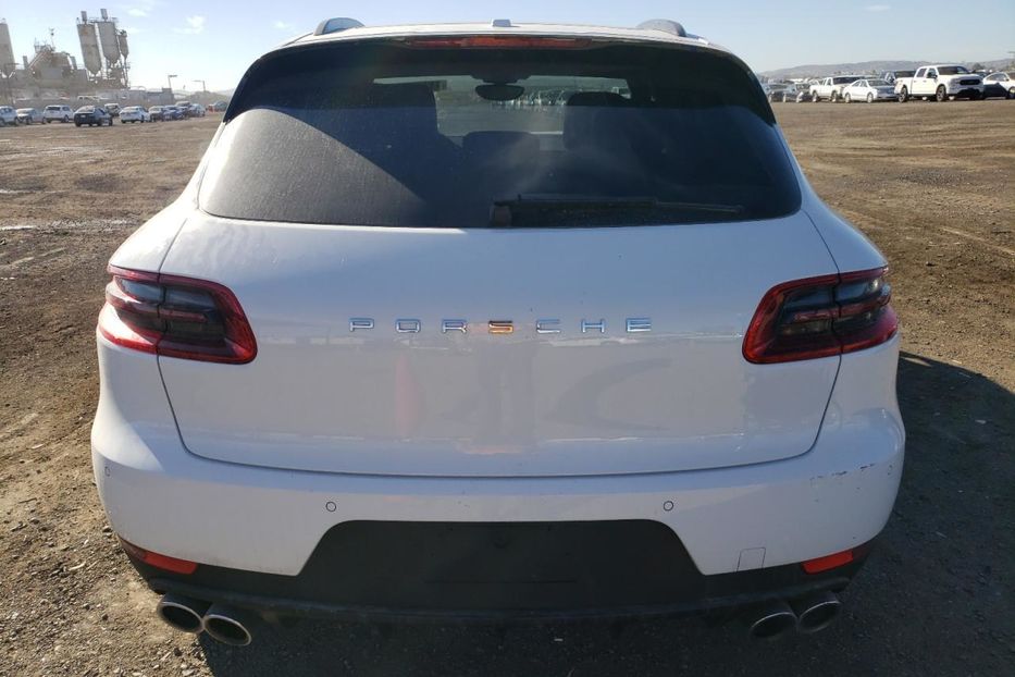 Продам Porsche Macan 2018 года в Киеве