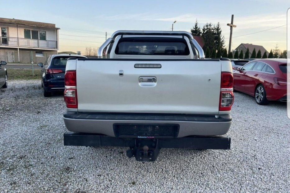 Продам Toyota Hilux 2.5d 2013 года в г. Покровск, Донецкая область