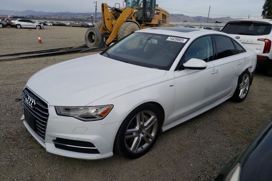 Продам Audi A6 2016 года в Луцке