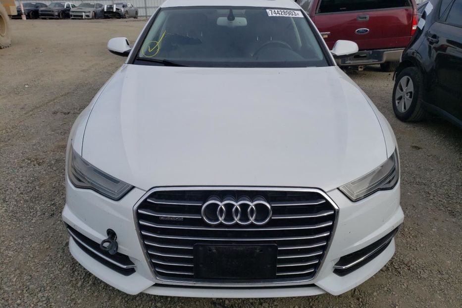 Продам Audi A6 2016 года в Луцке