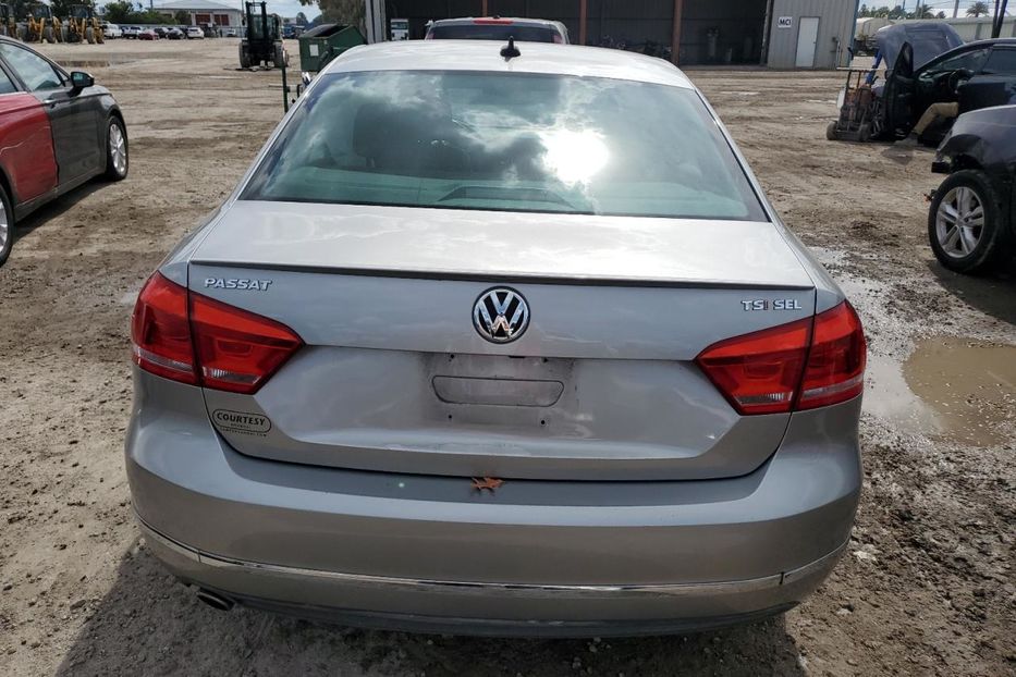 Продам Volkswagen Passat B7 2015 года в Киеве