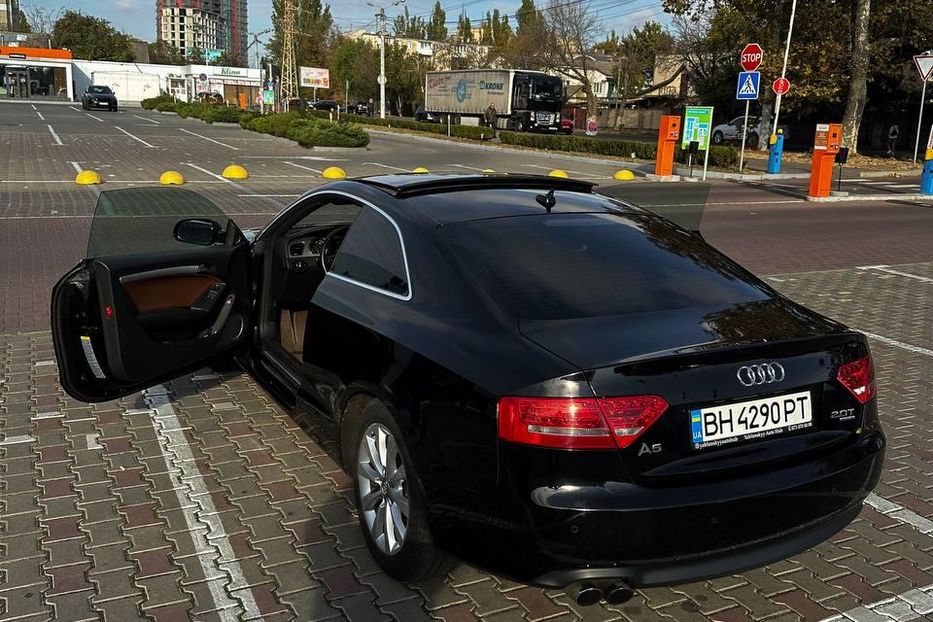 Продам Audi A5 2010 года в Одессе