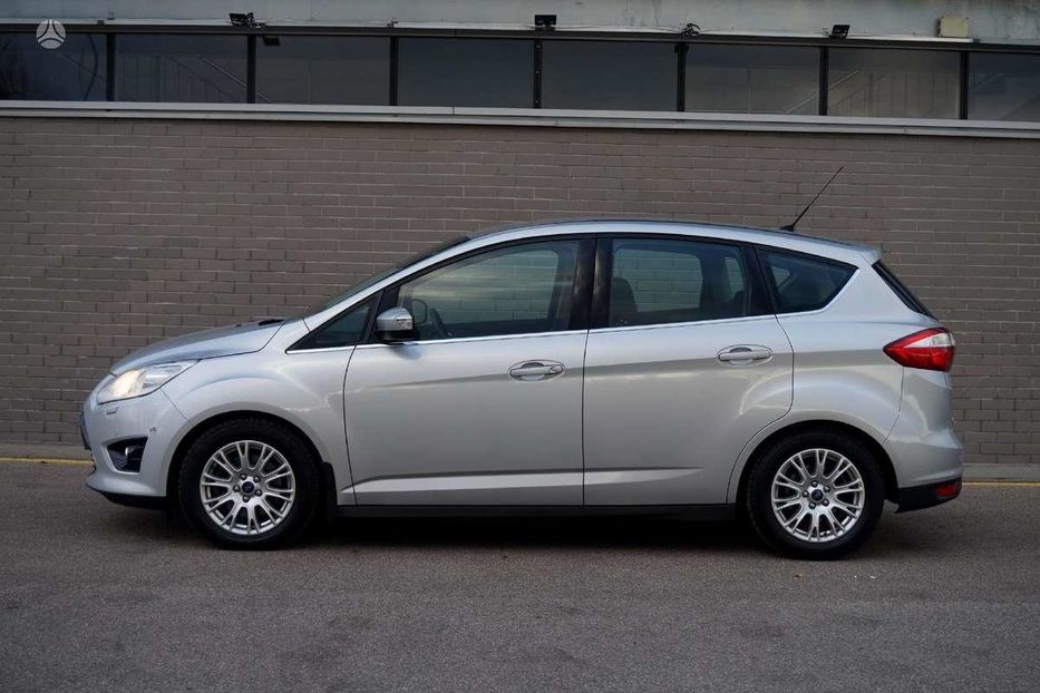 Продам Ford C-Max 2013 года в Луцке