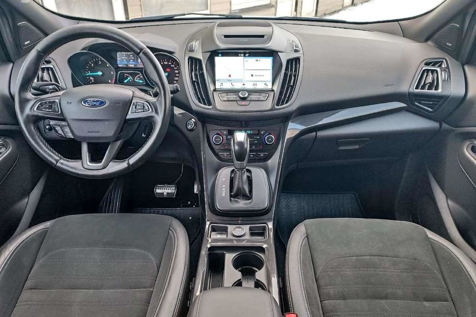 Продам Ford Kuga 2018 года в Луцке