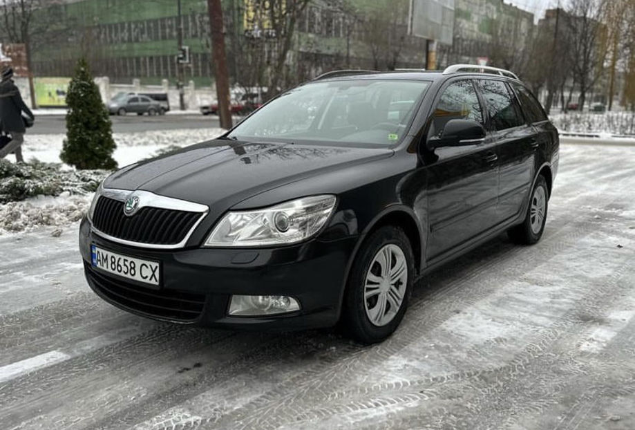 Продам Skoda Octavia A5 2011 года в Днепре