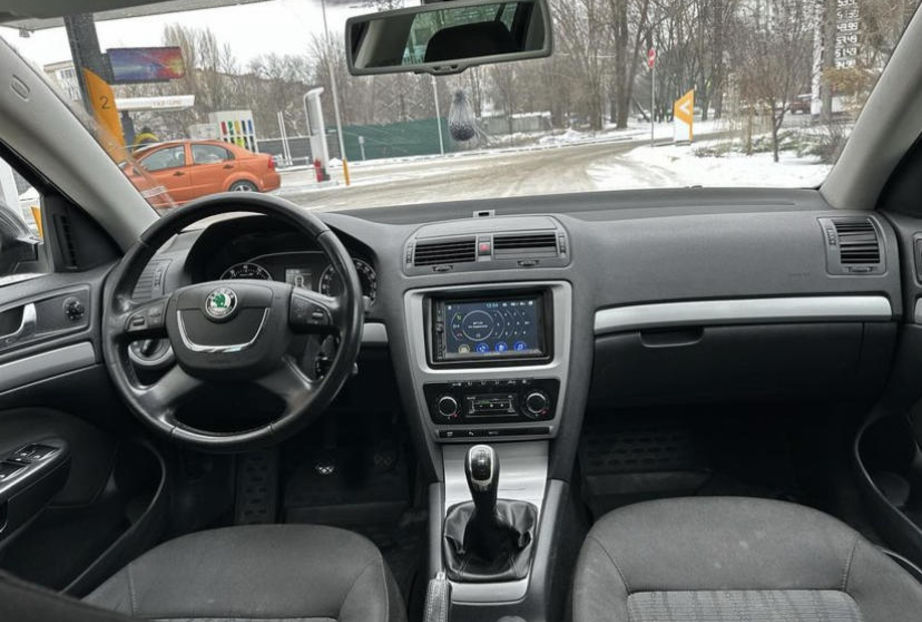 Продам Skoda Octavia A5 2011 года в Днепре