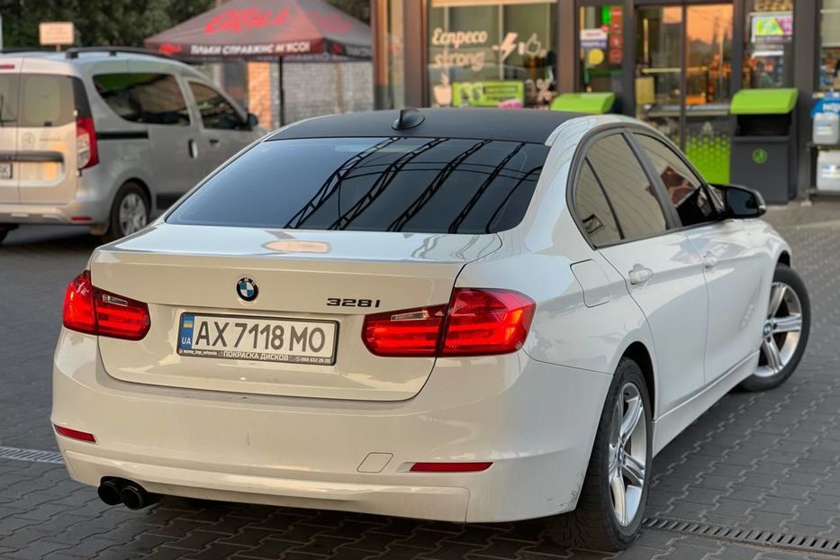 Продам BMW 328 2012 года в Днепре