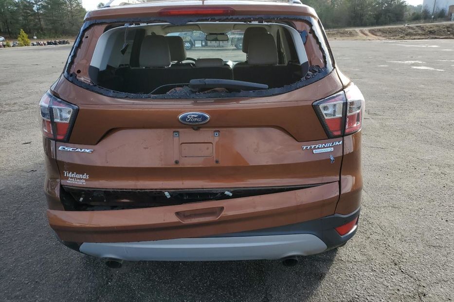 Продам Ford Escape 2017 года в Луцке