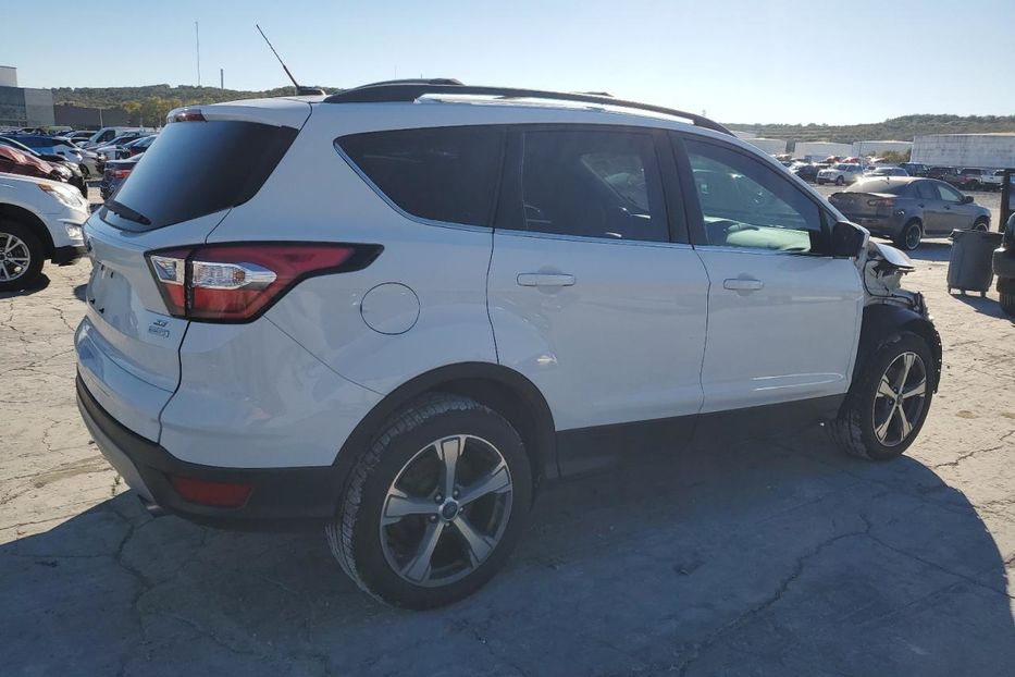 Продам Ford Escape 2017 года в Луцке