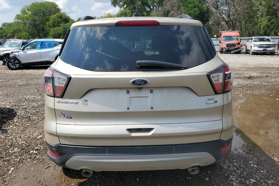 Продам Ford Escape 2017 года в Луцке