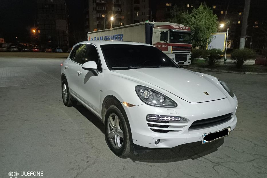 Продам Porsche Cayenne Платинум 2013 года в Днепре