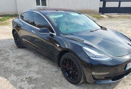 Продам Tesla Model 3 Long Range  2018 года в Запорожье