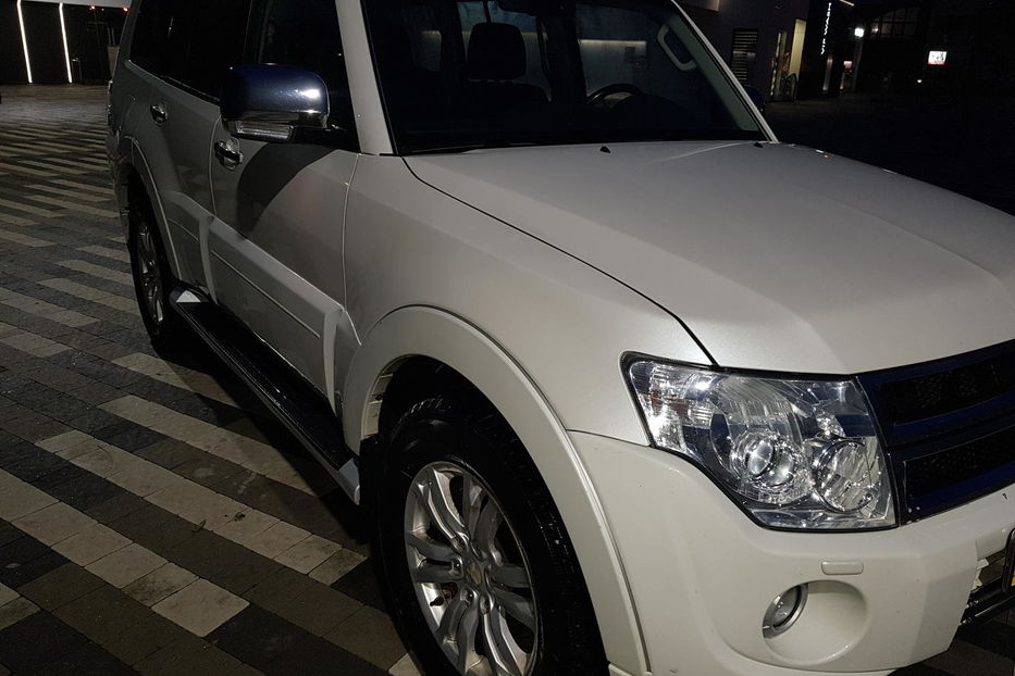 Продам Mitsubishi Pajero Wagon 2013 года в Ужгороде