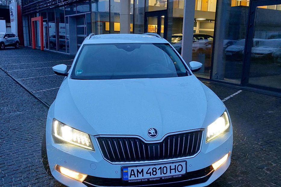 Продам Skoda Superb 2016 года в Днепре