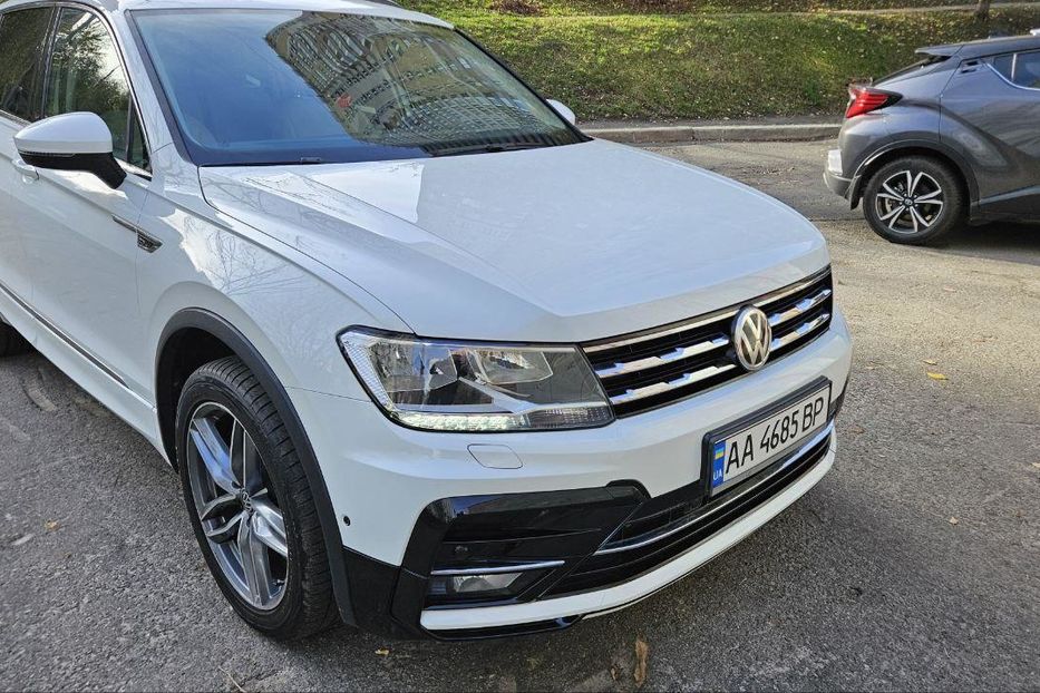 Продам Volkswagen Tiguan 2017 года в Киеве