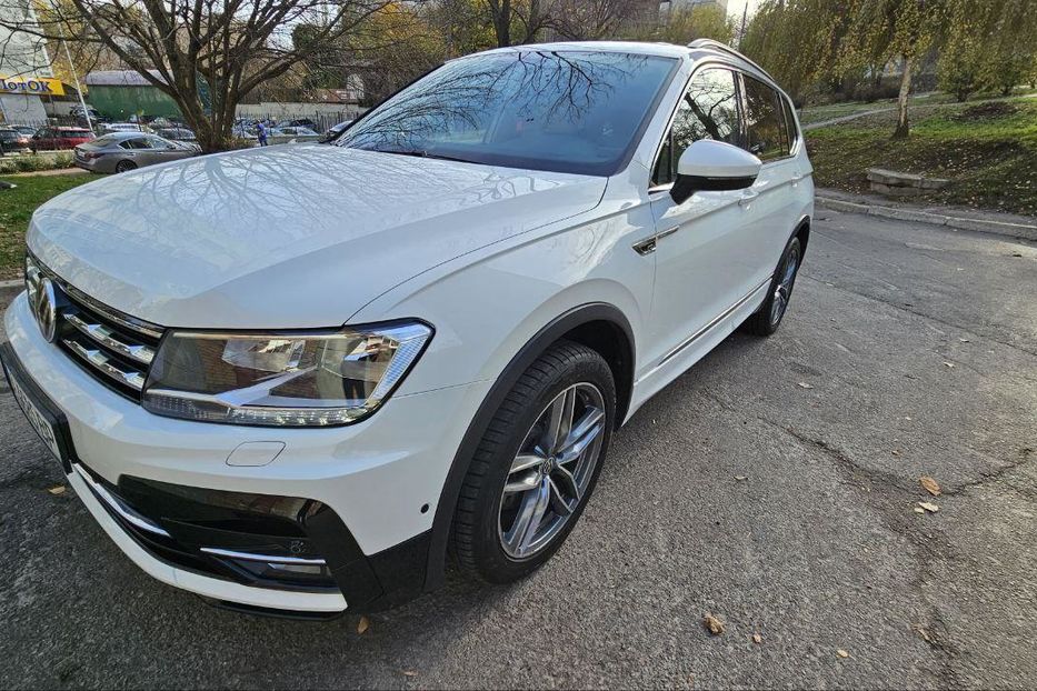 Продам Volkswagen Tiguan 2017 года в Киеве