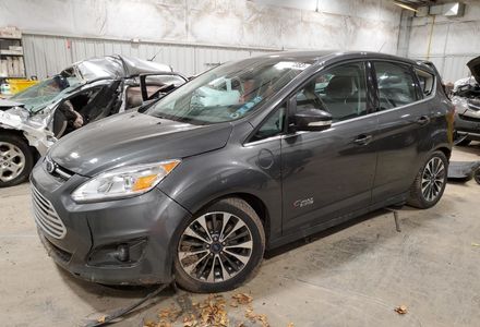 Продам Ford C-Max 2018 года в Луцке