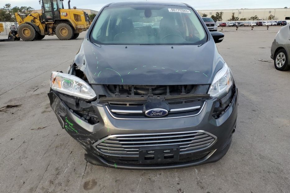 Продам Ford C-Max 2017 года в Луцке