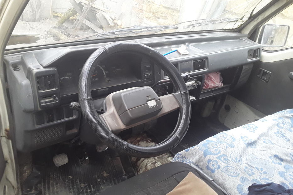 Продам Mitsubishi L 300 груз. 1987 года в Одессе