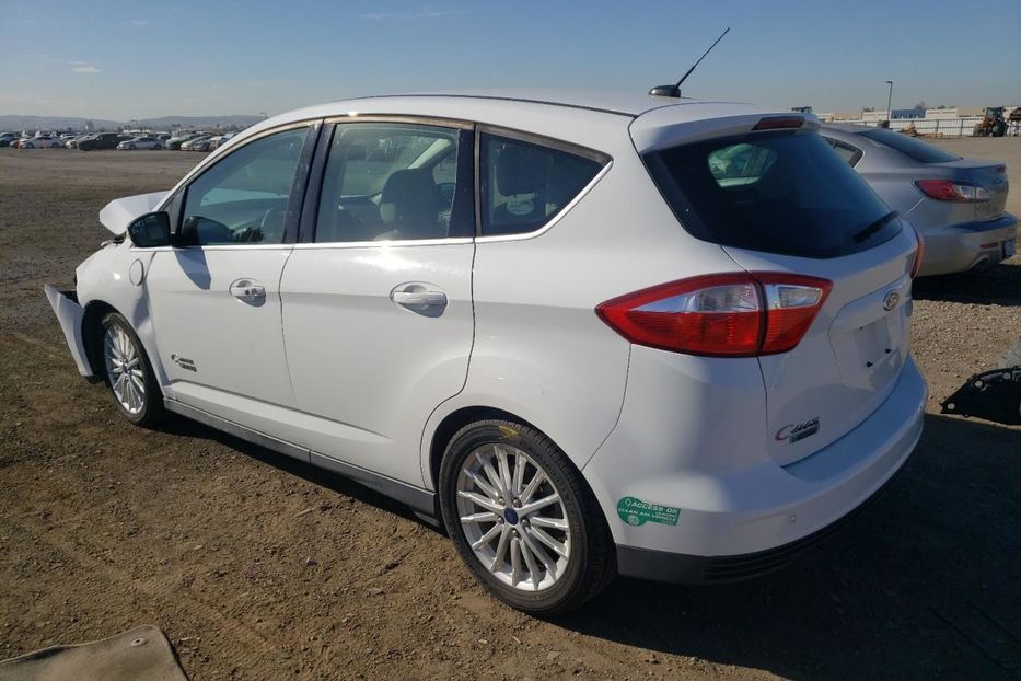 Продам Ford C-Max 2014 года в Луцке