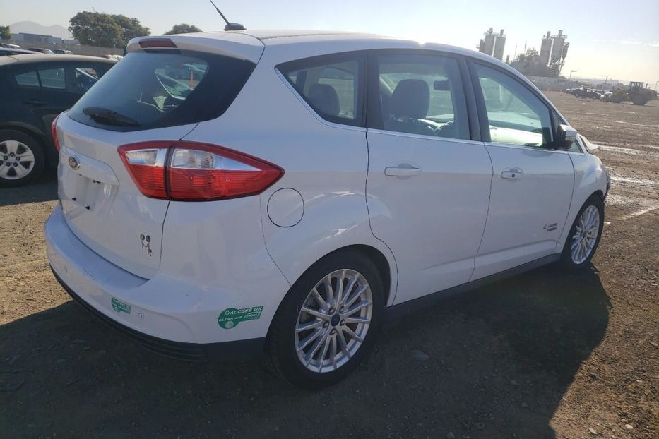 Продам Ford C-Max 2014 года в Луцке