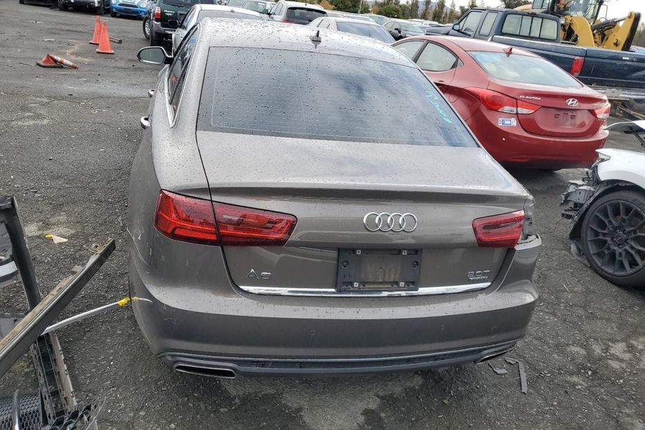 Продам Audi A6 2016 года в Луцке