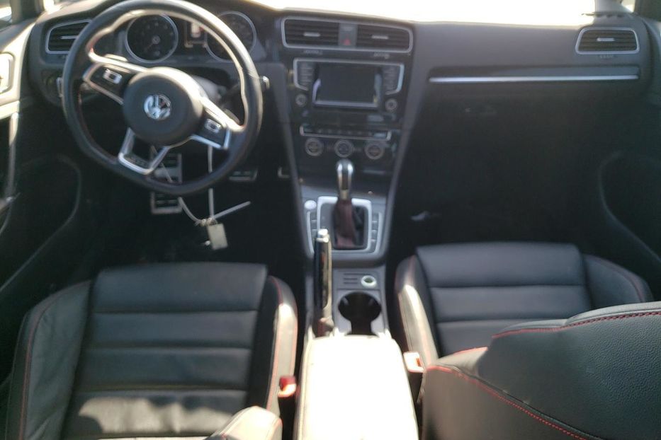Продам Volkswagen Golf GTI 2015 года в Луцке