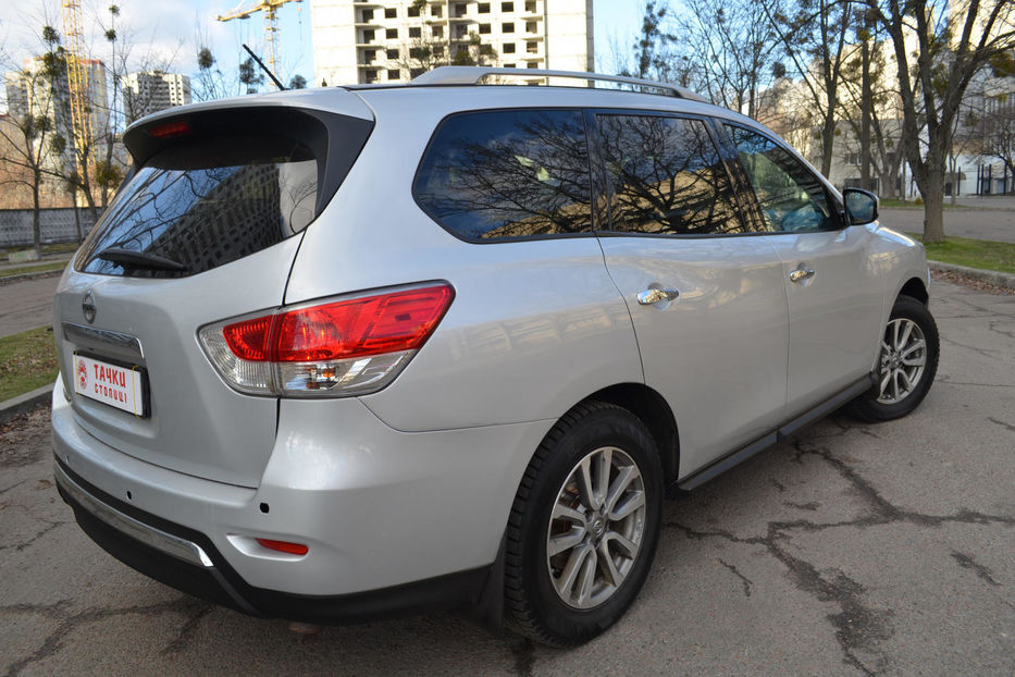 Продам Nissan Pathfinder 2016 года в Киеве